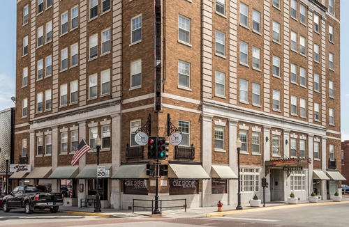 Sedalia Hotel | Hotel Bothwell Sedalia Central District, Ascend Hotel Collection