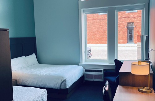 Red Cloud Hotel | Hotel Garber