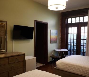 Hot Springs Hotel | Hotel Hale
