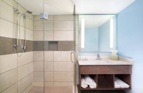 Beachwood Hotel | Hotel Indigo Cleveland-Beachwood by IHG