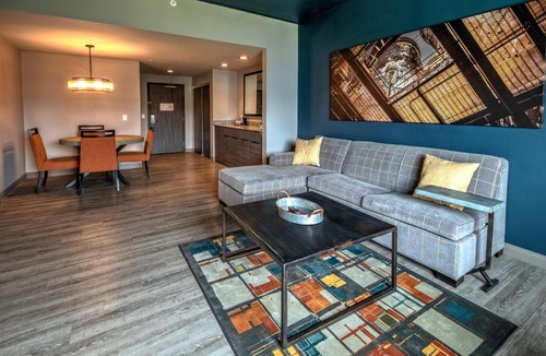 South Oakland Hotel | Hotel Indigo Pittsburgh University - Oakland by IHG