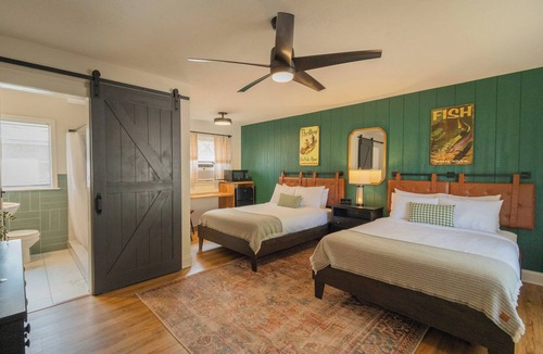 Yellville Hotel | Hotel w/Gorgeous Views, Pool, Firepit: 2 Full