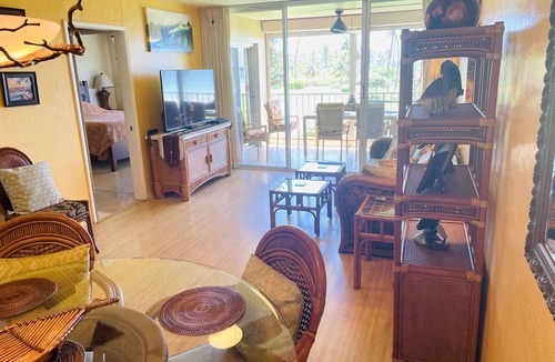 Kihei Condo | Hotel-zoned Oceanfront Comfort on a Budget 2bed 2ba condo - NEW LISTING!