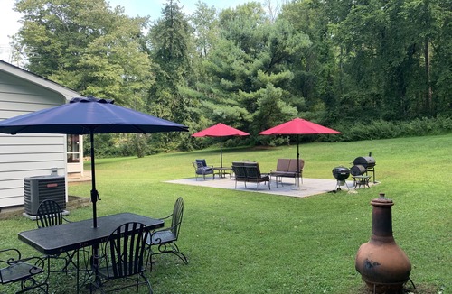 Pawling House | House on Appalachian Trail, walking distance from NYC trains. 3bd/1ba, 3 acres