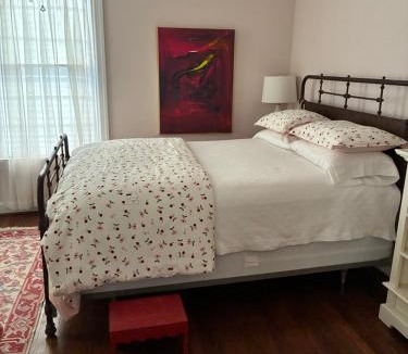 Dickeyville Villa | House on the Gwynns Falls
