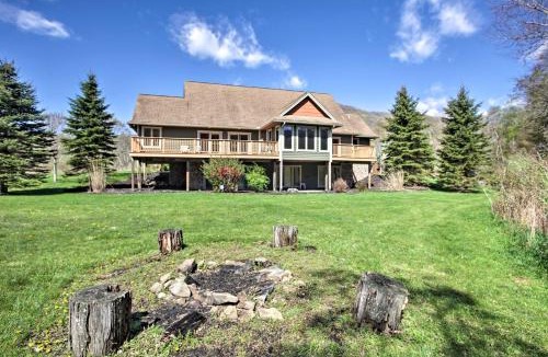 Edray House | House w/Deck, Fire Pit - 15 Mins to Snowshoe!