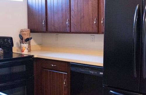 Hammondsport Condo | Hubbs Cellar at JS Hubbs Guest House