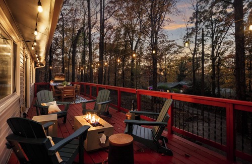 Kabletown House | Huckleberry Hills | Hot Tub & Fire Pit & Dogs