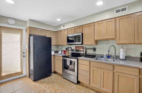 Canton House | Hudson house