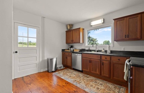 Hudson House | Hudson Restored Farmhouse with Fire Pit
