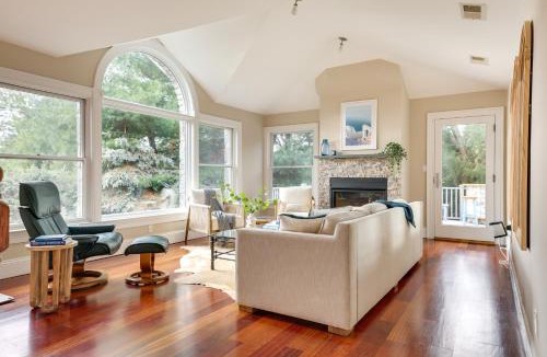 Briarcliff Manor House | Hudson River Views: Briarcliff Manor Home w/Deck