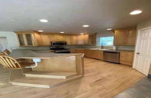 Hillcrest House | Huge Yard, Pet-Friendly Gathering Home.Waffles too