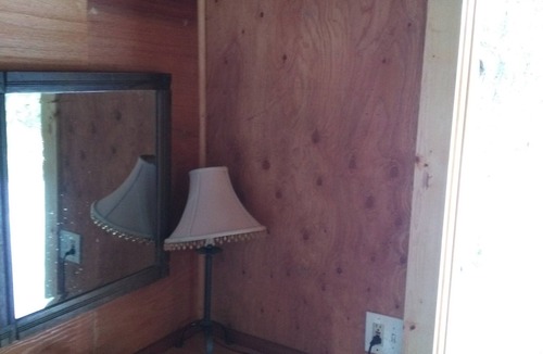 Cohoe Cabin | Hungry Moose Cabin in Kasilof