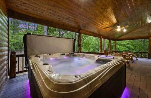 Pickens Cabin | Hunter's Creekside Lodge