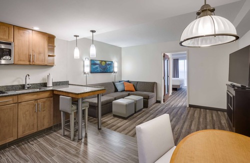 Windsor Hotel | HYATT house Hartford North/Windsor