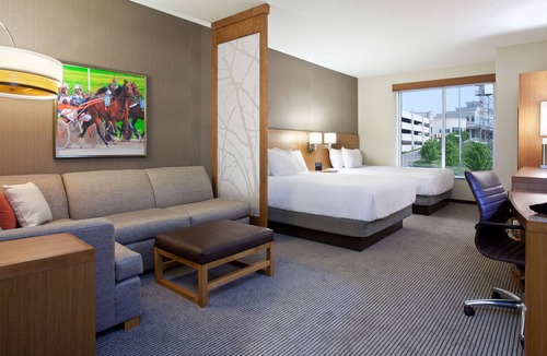 Strabane Hotel | Hyatt Place at The Hollywood Casino/Pittsburgh - South
