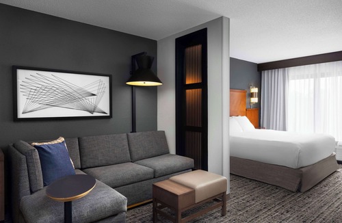 Chantilly Hotel | Hyatt Place Chantilly Dulles Airport-South