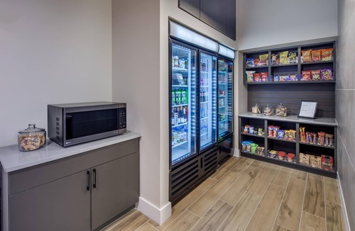Newark Hotel | Hyatt Place Newark - Main Street