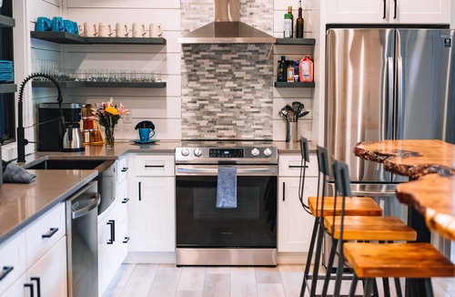 Rockbridge House | I'll Have S'More - Hocking Hills -Lux In & Out