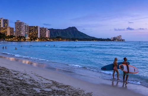 Waikiki Apartment | Ilikai Hotel Ocean View 1-Bedroom Sleeps 4 ILK-937 by KBM
