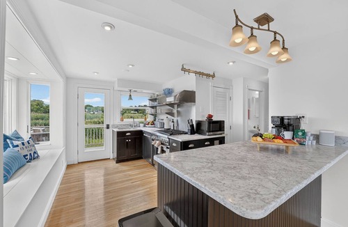 Scituate House | Immaculate Ocean Views | Sleeps 11 | Waterfront!