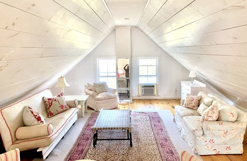 North Yarmouth House | Impeccable estate for 12 ppl, 1 hour to ski