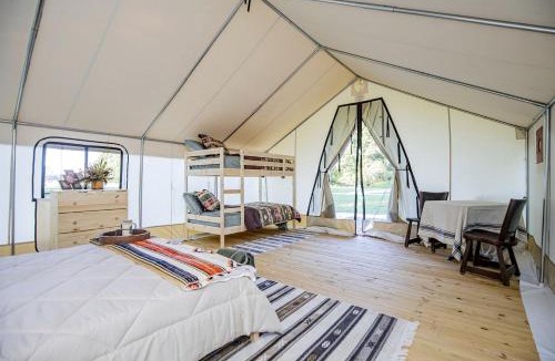 Cassville Other | Impressive Glamping Tented Cabin in Cassville, Missouri
