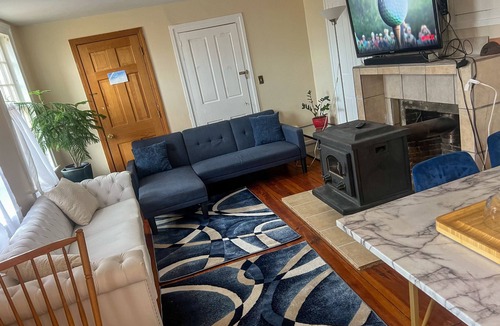 Amherst Condo | In Amherst with Hot tub 4 bed 1 Bath Welcome to long mountain suite! Book today!