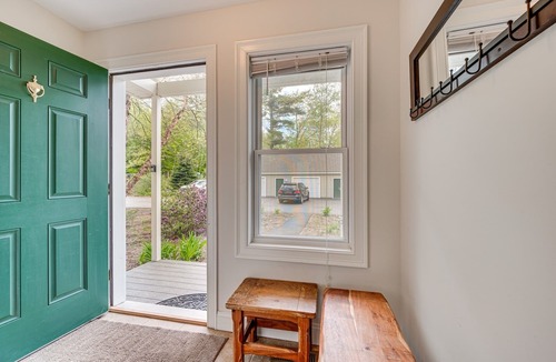 Thornton House | In the Estates, close to Owl's Nest, new kitchen, amazing views, minutes off I93