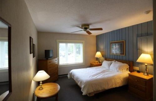 Waterville Valley House | Inns of Waterville Valley 306 Two Bedroom Unit at Inns of Waterville Valley