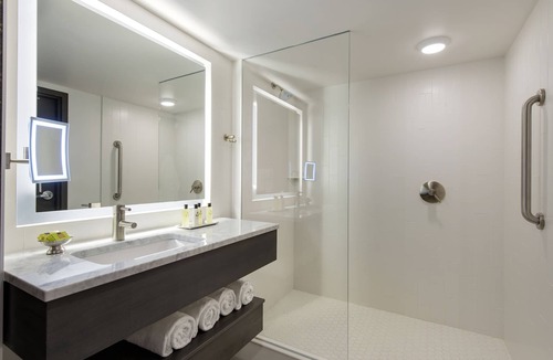 Core Hotel | InterContinental Saint Paul Riverfront by IHG