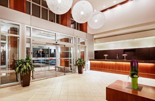 Cleveland Hotel | InterContinental Suites Hotel Cleveland by IHG