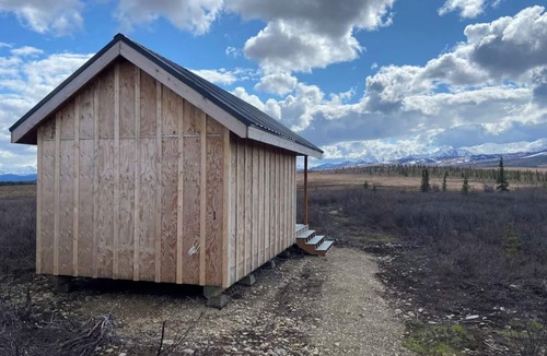 Healy Cabin | Into the Wild Cabin