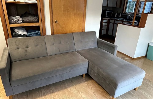 Downtown Juneau House | Inviting Alaska Apartment with Mountain Views & Easy Trail Access near Downtown Juneau