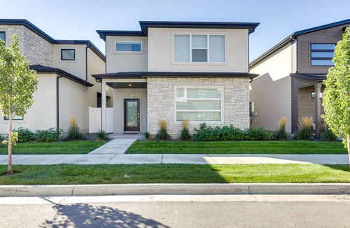 American Fork House | Inviting American Fork Home with Community Pool!