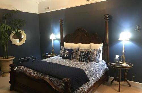 Bardstown Hotel | Jailer's Inn
