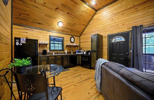 Broken Bow Cabin | Jax Ridge-Studio 1 Bedroom