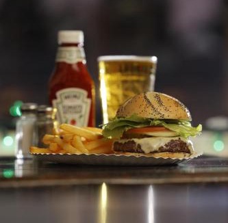 Windham Hotel | Jimmy OConnor's Windham Mtn Inn