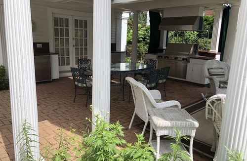 Norwich House | Judge Brown Near Norwich CT Casinos