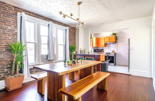 Short North Apartment | Jungle House Boutique Suites – Short North & Convention Center