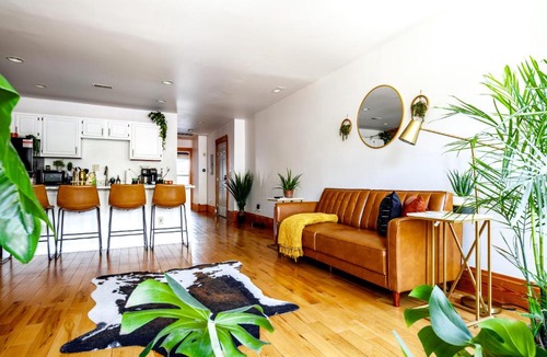 Italian Village House | Jungle House Luxury Lofts - Short North High Street