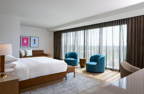 Reston Hotel | JW Marriott Reston Station