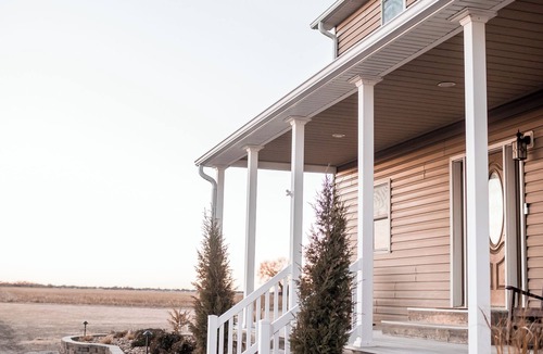 Great Bend House | Kansas Hunting Lodge: Perfect for Larger groups