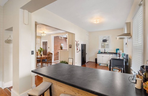 Boonville House | KATY TRAIL Cottage - 3-bedroom in downtown Boonville - Close to the Katy Trail