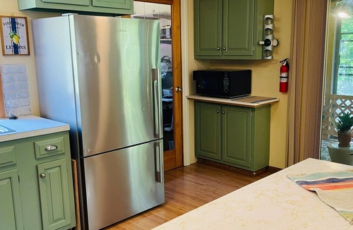 Kennebunkport House | Kennebunkport 30 day rental , 1/2 mile from downtown , immaculate home.