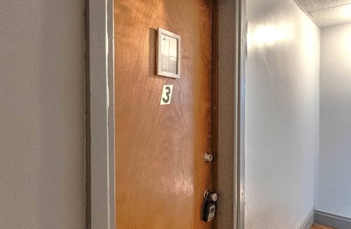 Hershey Apartment | Keystone Efficiency, Apt #3 Downtown Hershey One Bedroom Efficiency
