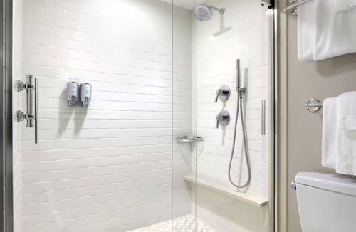 Seaport District Hotel | King Harborview Suite | Seaport Boston | Boston Harbor Views