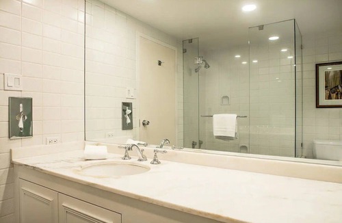 Cheyenne Hotel | King Pool | Little America | Poolside Days, Golf Access, Resort Calm | 2 Units