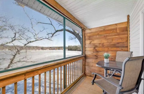 Winnisquam Apartment | King Studio on Lake 28A