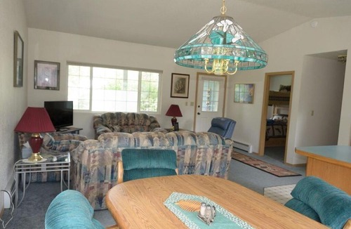 Sterling House | Klondike House